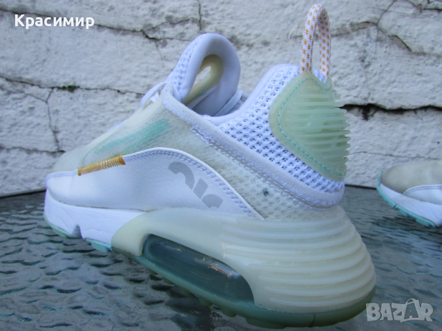 Дамски маратонки Nike Air Max 2090, снимка 5 - Маратонки - 52529913