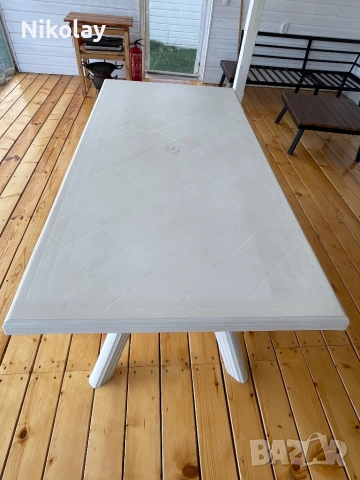 Голяма градинска маса, снимка 5 - Градински мебели, декорация  - 51548540