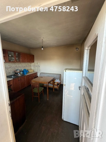 Продаваме къща в гр.Тръстеник обл.Плевен, снимка 12 - Къщи - 53749768