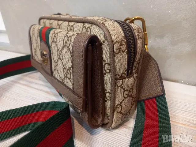 Gucci - малка дамска чанта , снимка 2 - Чанти - 48186508