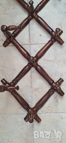 Ретро дървена закачалка , снимка 3 - Антикварни и старинни предмети - 50989763