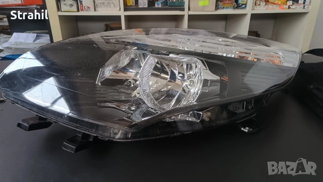 Ляв фар за Renault Scenic III, снимка 3 - Части - 54140355