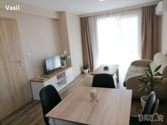 Луксозен тристаен апартамент с панорамни гледки - Свиленград, център, снимка 2 - Апартаменти - 52439074