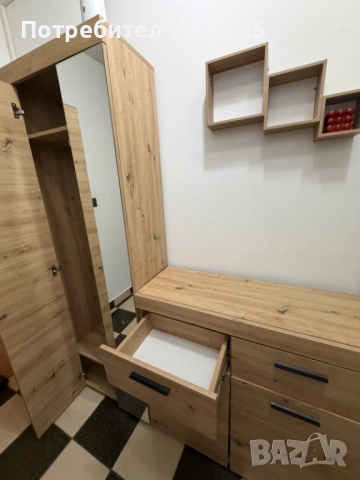 Гардероб с шкафове, мебели за антре., снимка 2 - Секции и витрини - 53559112