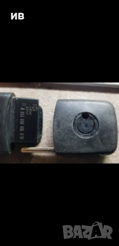 Ключ за VW , снимка 3 - Части - 53499630