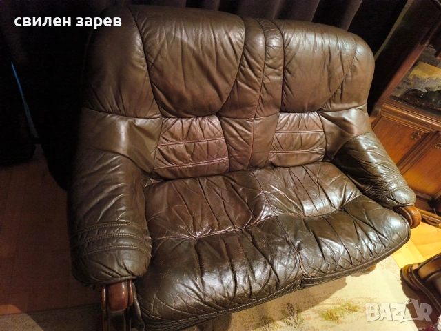 кожена гарнитура с дъбова конструкция , снимка 2 - Дивани и мека мебел - 53282987