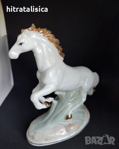 Порцеланова статуетка-кон, снимка 5 - Антикварни и старинни предмети - 45911561
