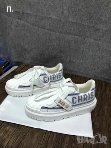Dior sneaker 37