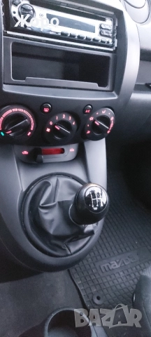 мазда 2 , снимка 6 - Автомобили и джипове - 51855841