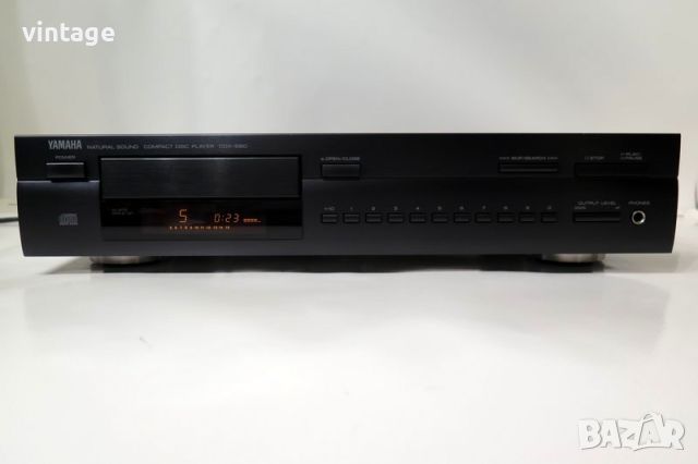 Yamaha CDX-580 Natural Sound Compact Disc Player