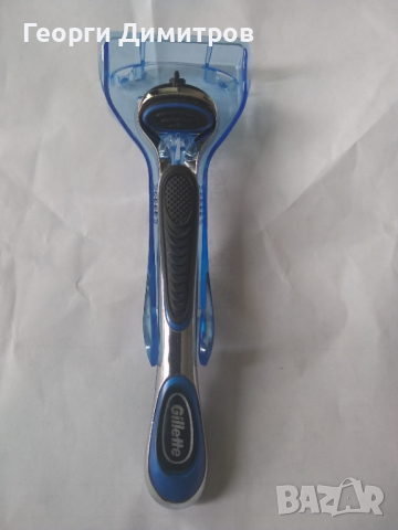 Дръжка за самобръсначка Gillette Fusion ProGlide с поставка, снимка 1 - Други - 45020982