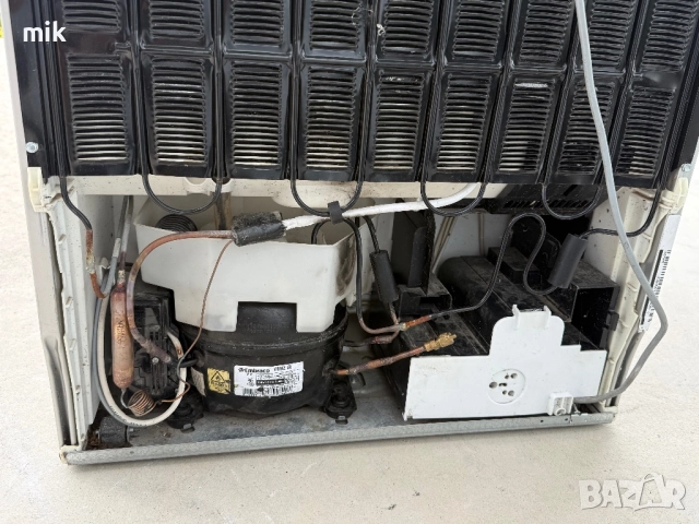 Хладилник Миеле - Охладител Инокс 185см, снимка 8 - Хладилници - 51746256