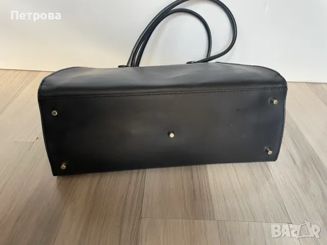 Furla Milano чанта Оригинал, снимка 4 - Чанти - 49217448