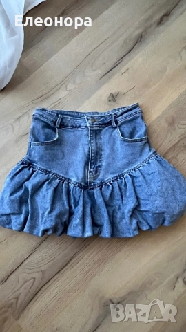 Дамска дънкова къса пола, снимка 1