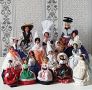 Старинни колекционерски кукли с традиционно френско облекло , снимка 1