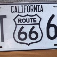 California 1926-1985 Route 66-метална табела тип регистрационен номер, снимка 1 - Аксесоари и консумативи - 45794432