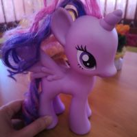 Фигура Hasbro My Little Pony Twilight Sparkle Цена 8лв, снимка 1 - Други - 45508114
