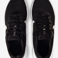 Мъжки маратонки NIKE Revolution 6 Next Nature Shoes Black/White M, снимка 5 - Маратонки - 45892354