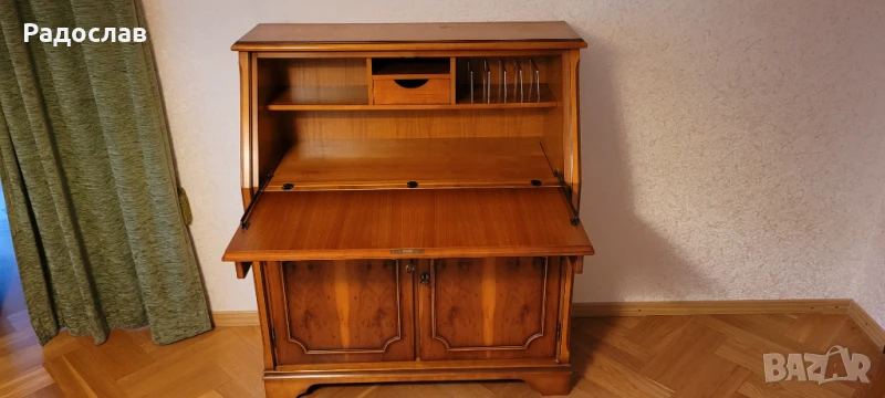 Антично писалищно бюро - масив череша , снимка 1