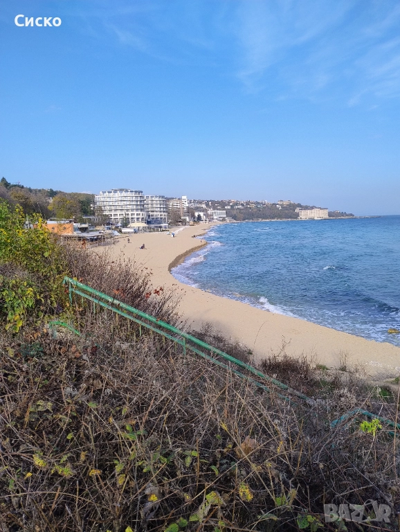 Частно лице търси вила или парцел Ален мак , снимка 1