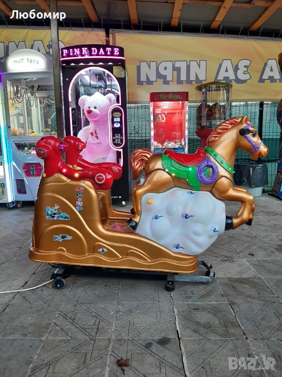 Атрактивна детска клатушка, снимка 1