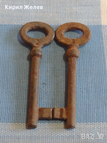 Два стари ключа от соца за брава за КОЛЕКЦИЯ ДЕКОРАЦИЯ БИТОВ КЪТ 35231, снимка 1