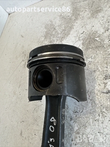 Бутало с биела 2.2 CDI Om646 за Mercedes W906 Sprinter (2008) 2.2Cdi , снимка 3 - Части - 54134480