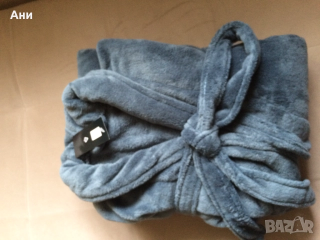 Нов,топъл мъжки халат., снимка 3 - Други - 53002042