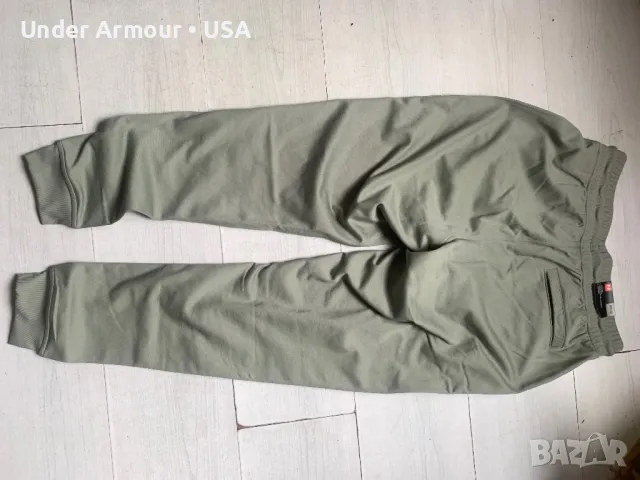 Under Armour • USA, снимка 7 - Спортни дрехи, екипи - 48810246