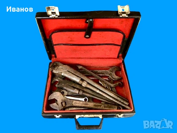 Сет от Стари/Винтидж ръчни инструменти, включващи Гаечни  и Тръбни/Френски ключове + Гедоре