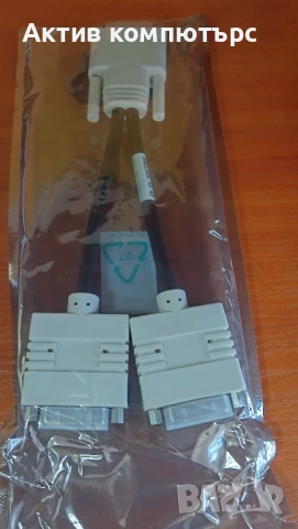 Преходник  HP DMS-59 to 2xDVI-I Cable Adapter DL139A, снимка 2 - Кабели и адаптери - 53770441