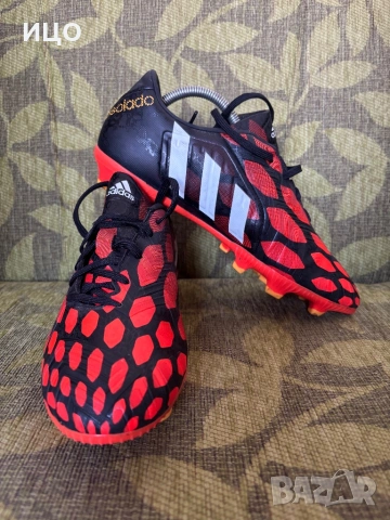 Футболни обувки Adidas Absolado