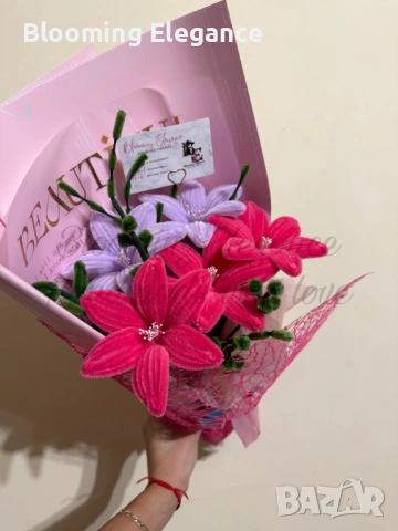 Вечен букет от 5 лилии от плюшена тел - ръчна изработка