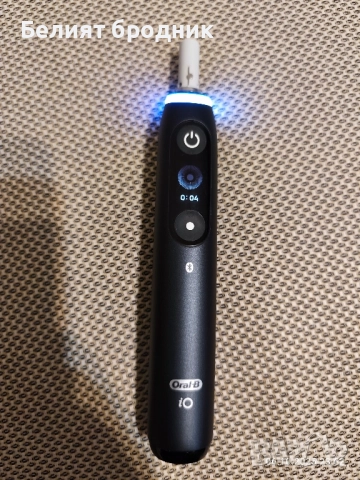 Четка за зъби Oral-B