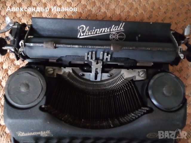 Германска пишеща машина RHEINMETALL 1938 г., снимка 3 - Антикварни и старинни предмети - 45637366