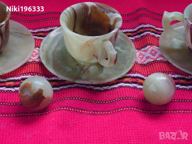 Уникален комплект от пакистански Оникс - 3 чаши с чинийки + 2 декоративни сфери, снимка 5 - Сервизи - 54007675