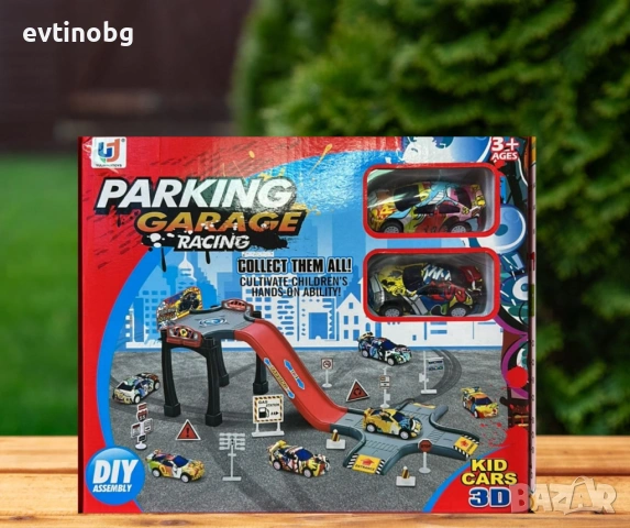 Комплект състезателна писта, с две прибиращи се малки коли, снимка 4 - Коли, камиони, мотори, писти - 53921665