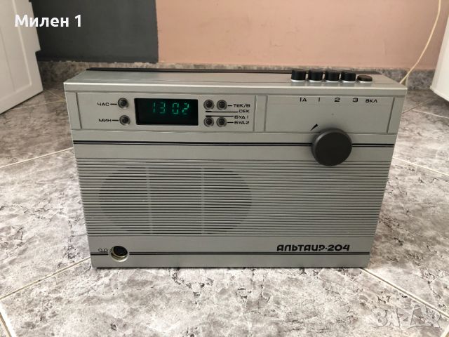 Альтаир 204 радио, снимка 2 - Радиокасетофони, транзистори - 45523337