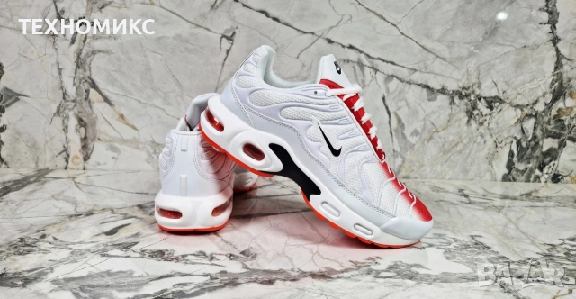 Мъжки маратонки Nike Air Max Plus (TN), снимка 5 - Маратонки - 53580359