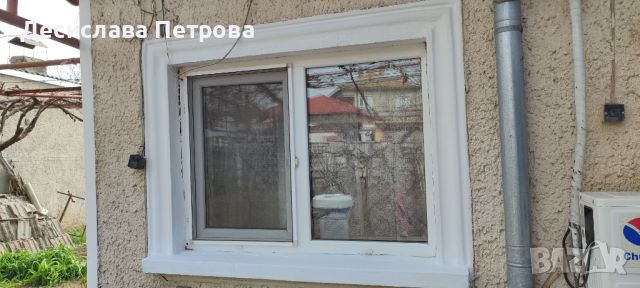 Продавам самостоятелна къща със собствено дворно място в гр.Тервел, обл.Добрич, снимка 3 - Къщи - 45101467