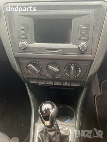 Seat Toledo 1.6TDI 2016г. На Части, снимка 7 - Автомобили и джипове - 51184346