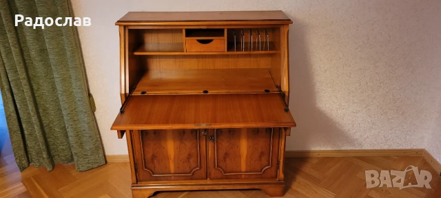 Антично писалищно бюро - масив череша 