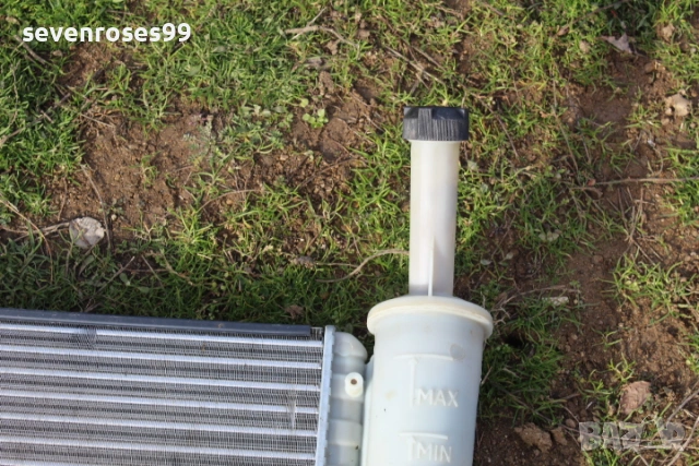 Радиатор воден D7F012TT Фиат Пунто 2 2001 1.2i 60 Fiat Punto 2  2/3врати, снимка 4 - Части - 53169358