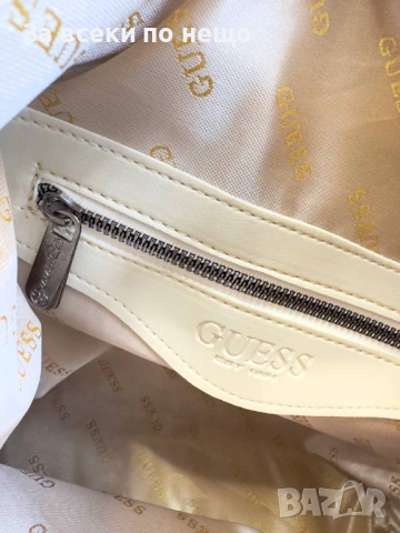 Guess Дамска Чанта Гес - Налични Различни Цветове Код SK494, снимка 3 - Чанти - 53039244