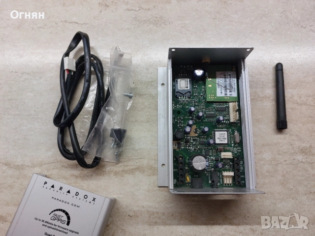 PARADOX PCS200 GSM/GPRS модул за комуникация, снимка 2 - Други - 52236189