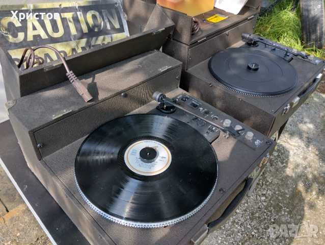 Ретро грамофони.