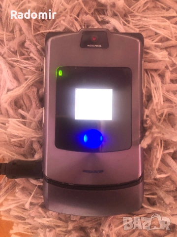 Motorola V3  - всичко работи