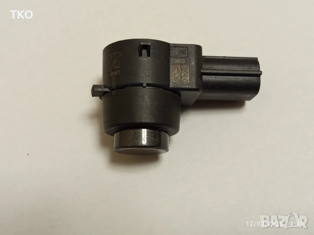 Датчик Bosch за парктроник на OPEL Insignia A  Astra J  Zafira C, снимка 2 - Части - 53481069