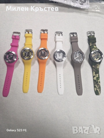 Часовник водоустойчив , Англия, различни цветове 