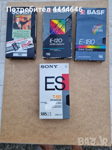 Касети VHR с италянски филми и документали стават и за презаписване